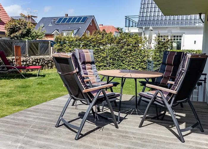 Liv Hus Semesterbostad